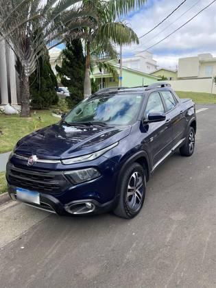 FIAT TORO 2.0 16V TURBO DIESEL FREEDOM 4WD AT9 FIAT TORO 2.0 16V TURBO DIESEL FREEDOM 4WD AT9
